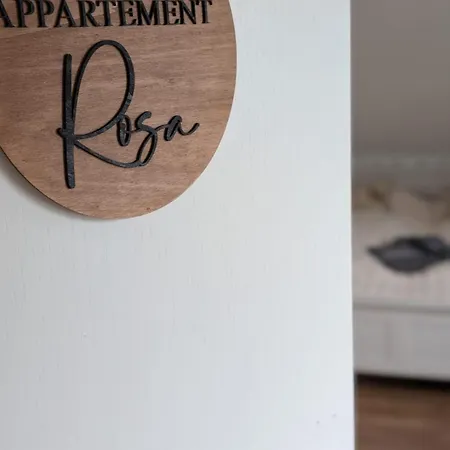 Rosa * Ρότενμπουργκ (Τάουμπερ)